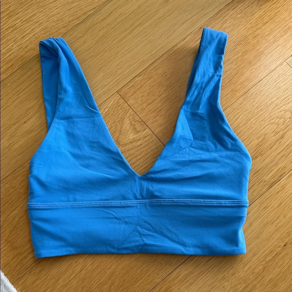 Lululemon sports bra - Picture 1 of 2